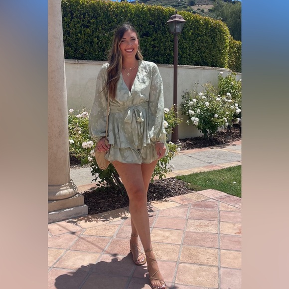 Petal & Pup Sage green Romper, Size 12 - Picture 2 of 6